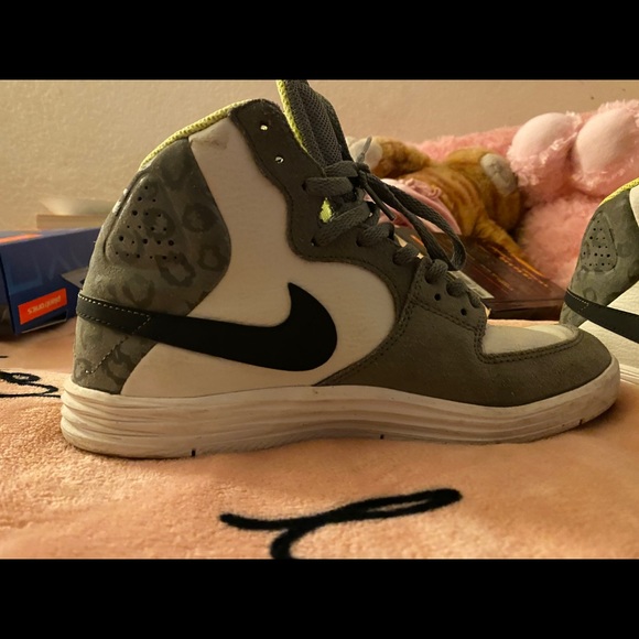 Nikes! - Picture 3 of 3